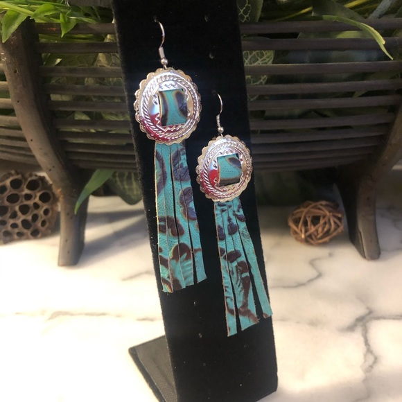 Leather Concho Earrings - Picture 3 of 3